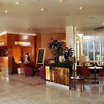 Centro فندق