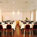 Centro فندق 4*