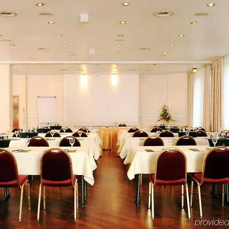 Centro Hotel 4*