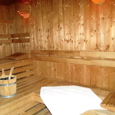 Centro Hotell 4*