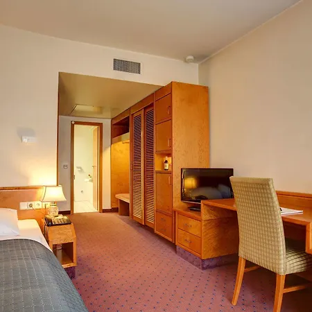 Hotel Centro 4*