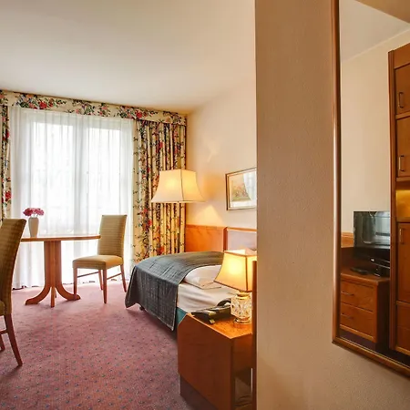 Centro 4*